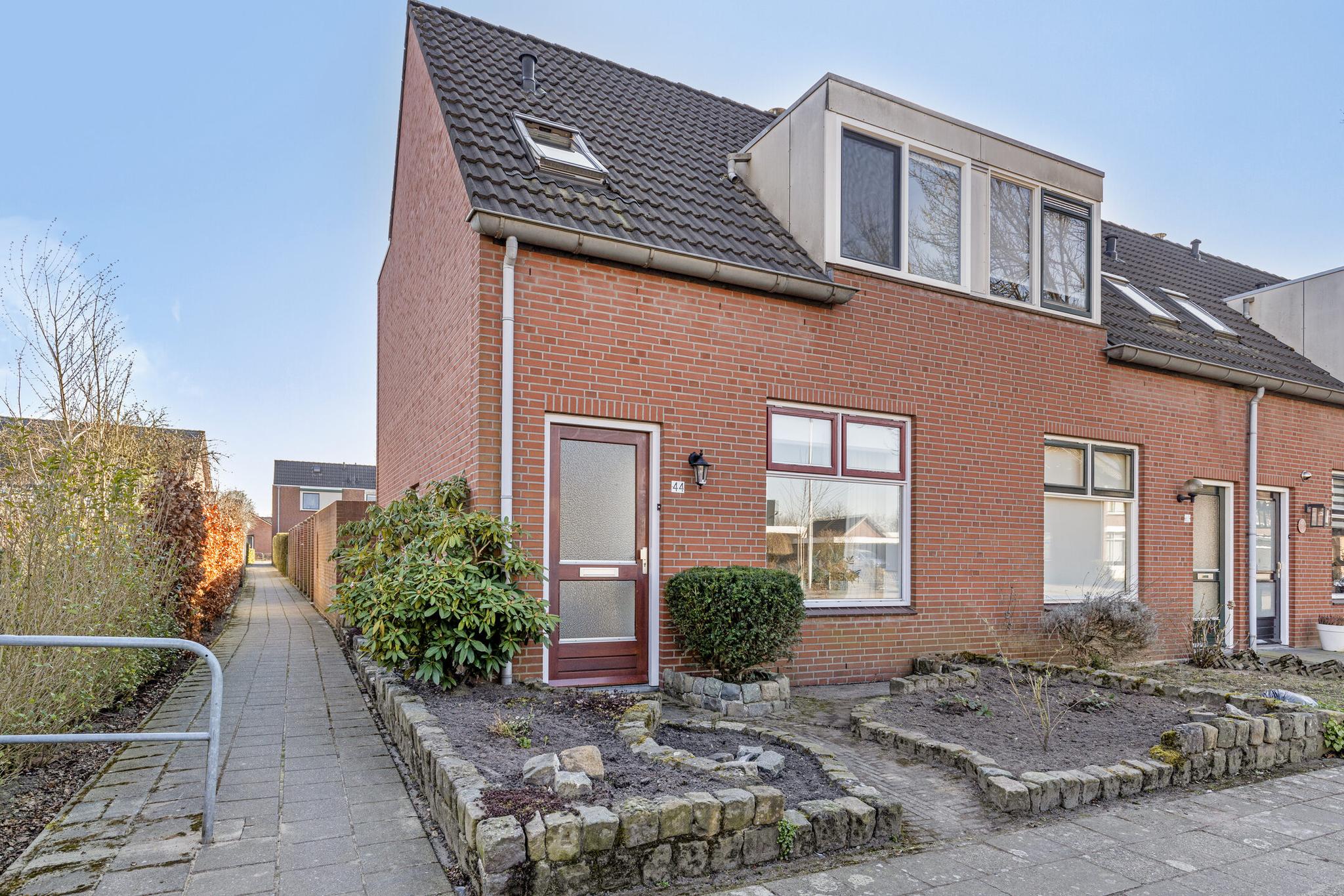 Vragenderweg 44